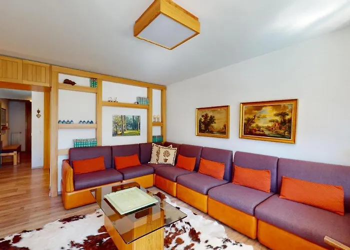 St. Moritzerhof 51 *